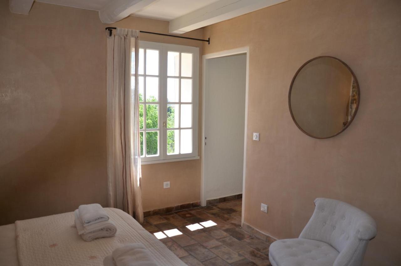 Le Jas Des Parpaillous Apartman L'Isle-sur-la-Sorgue Kültér fotó