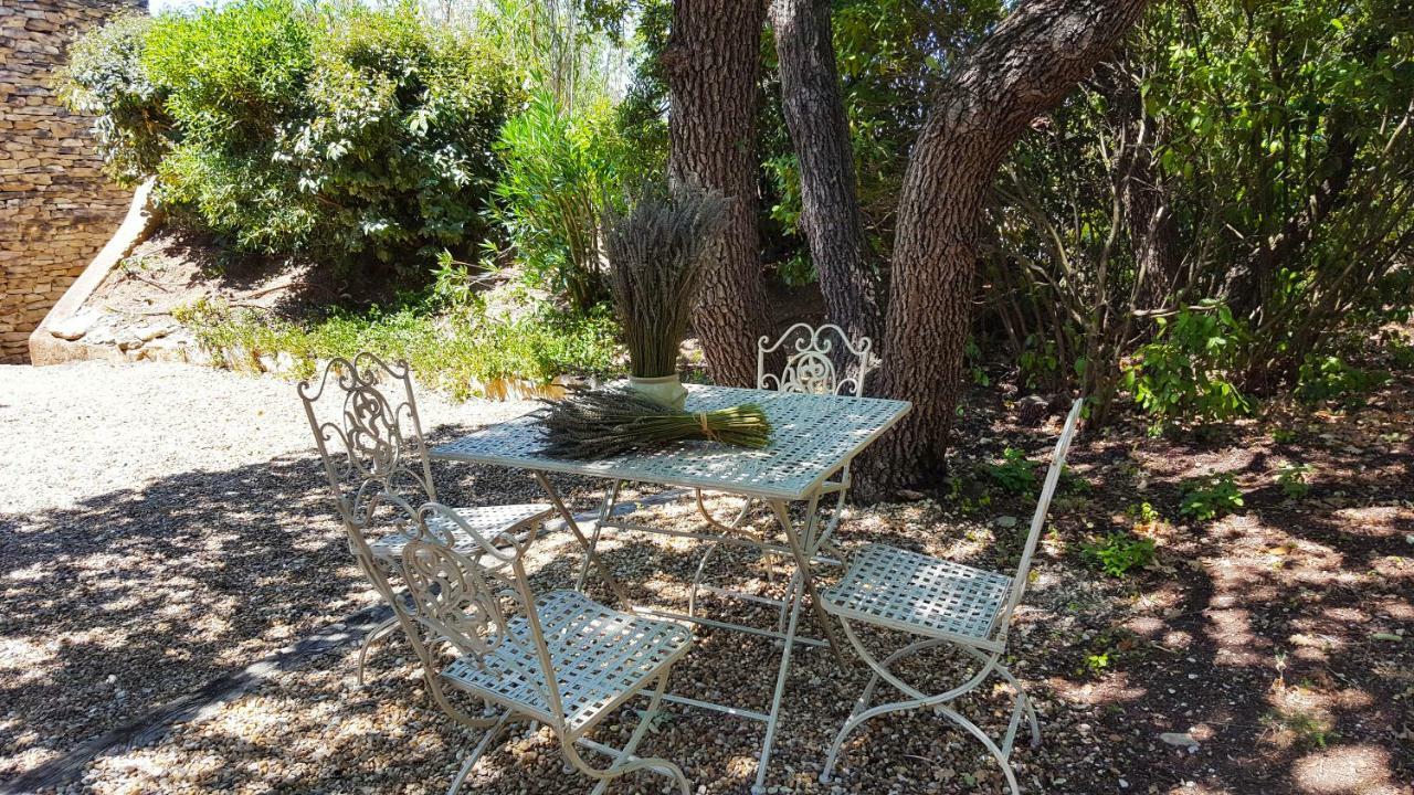 Le Jas Des Parpaillous Apartman L'Isle-sur-la-Sorgue Kültér fotó